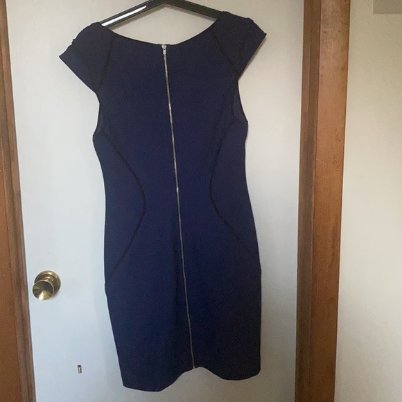 Express - Picture 3 of 3